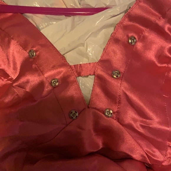 Formal Dress - Picture 7 of 7